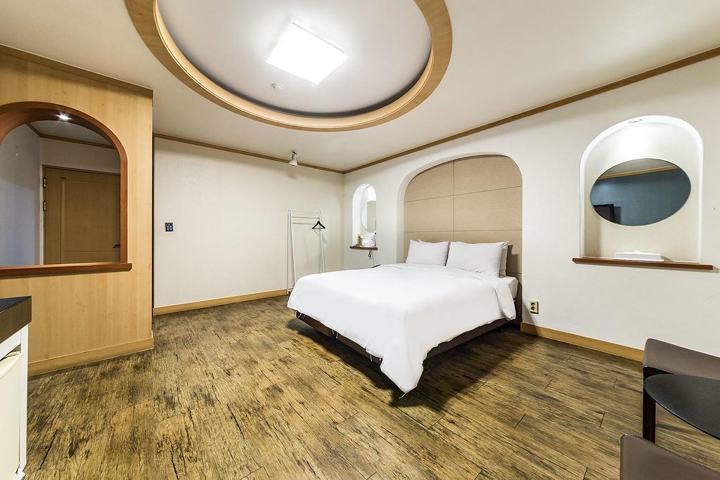 Hotel Tate Сувон Екстер'єр фото